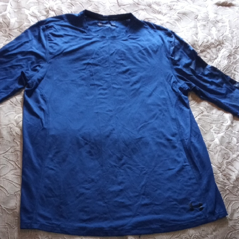 Under Armour Men's Deep Blue Quarter Sleeve Tee